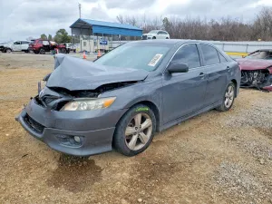 2011 TOYOTA CAMRY