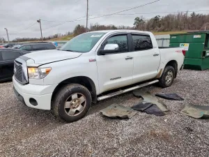 2013 TOYOTA TUNDRA