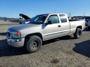 2004 GMC SIERRA