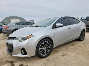 2015 TOYOTA COROLLA