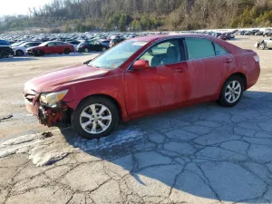 2011 TOYOTA CAMRY