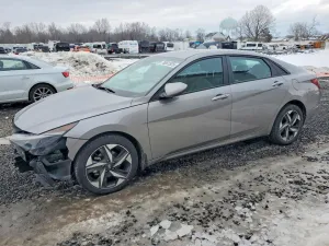 2023 HYUNDAI ELANTRA