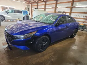 2023 HYUNDAI ELANTRA