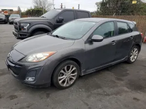 2011 MAZDA MAZDA3