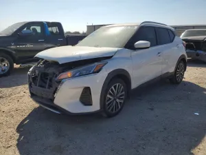 2022 NISSAN KICKS