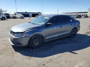 2012 VOLKSWAGEN JETTA