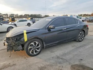 2016 HONDA ACCORD