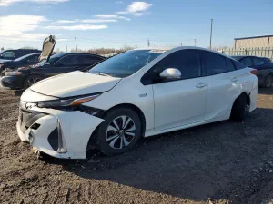 2020 TOYOTA PRIUS