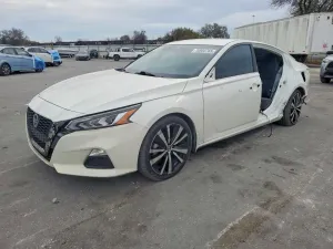 2020 NISS ALTIMA