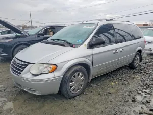 2006 CHRYSLER MINIVAN