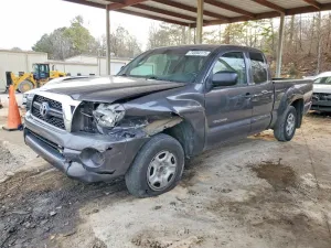 2011 TOYOTA TACOMA