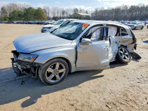 2012 AUDI Q5