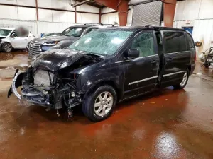 2011 CHRYSLER MINIVAN