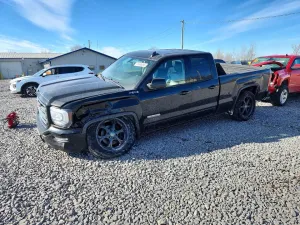 2016 GMC SIERRA