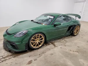 2022 PORSCHE CAYMAN