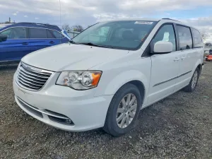 2016 CHRYSLER MINIVAN