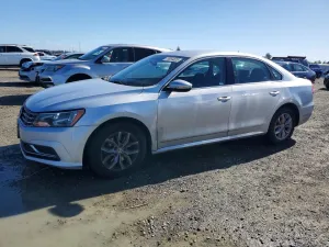 2016 VOLKSWAGEN PASSAT