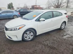 2017 KIA FORTE