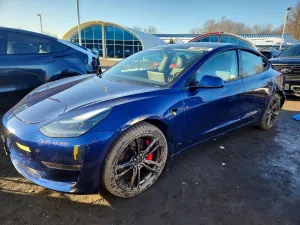 2021 TESLA MODEL 3