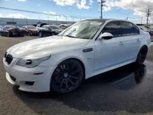 2010 BMW MOTORRAD M5