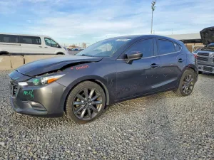 2018 MAZDA 3