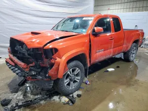 2018 TOYOTA TACOMA