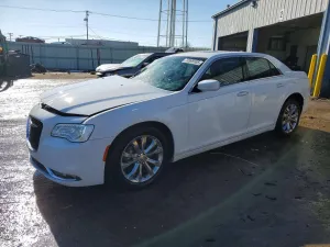 2015 CHRYSLER 300