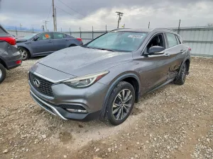 2017 INFINITI QX30 PREMI