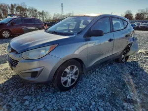 2010 HYUNDAI TUCSON