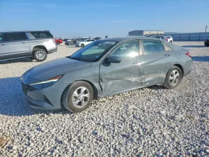 2022 HYUNDAI ELANTRA