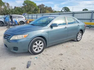 2011 TOYOTA CAMRY