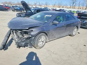 2017 TOYOTA CAMRY