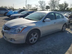 2012 NISSAN ALTIMA