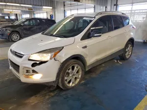 2016 FORD ESCAPE