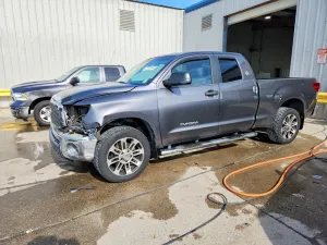 2013 TOYOTA TUNDRA