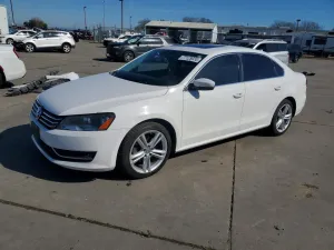 2014 VOLKSWAGEN PASSAT