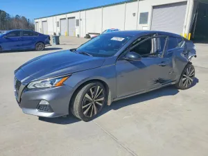 2019 NISSAN ALTIMA
