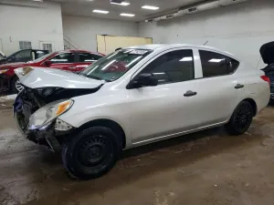 2012 NISSAN VERSA