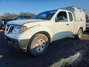 2017 NISSAN FRONTIER
