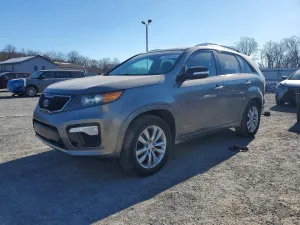 2013 KIA SORENTO