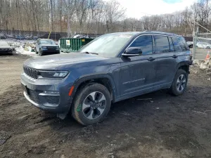 2023 JEEP CHEROKEE