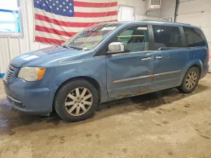 2012 CHRYSLER MINIVAN