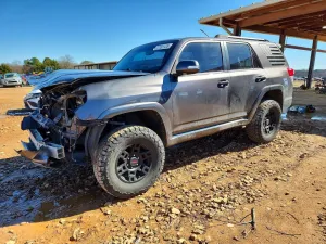 2010 TOYOTA 4RUNNER