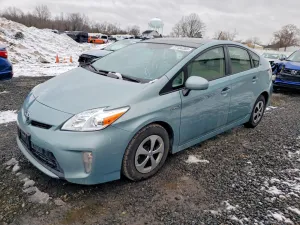 2015 TOYOTA PRIUS