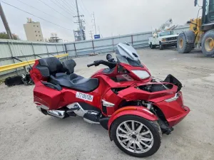 2016 CAN-AM SPYDER