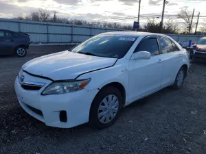 2011 TOYOTA CAMRY