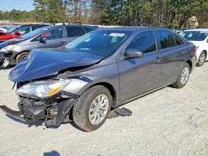 2017 TOYOTA CAMRY