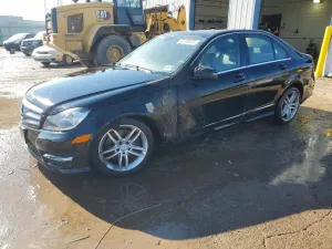 2013 MERCEDES-BENZ C-CLASS