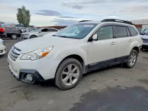 2013 SUBARU OUTBACK
