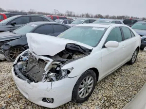 2010 TOYOTA CAMRY